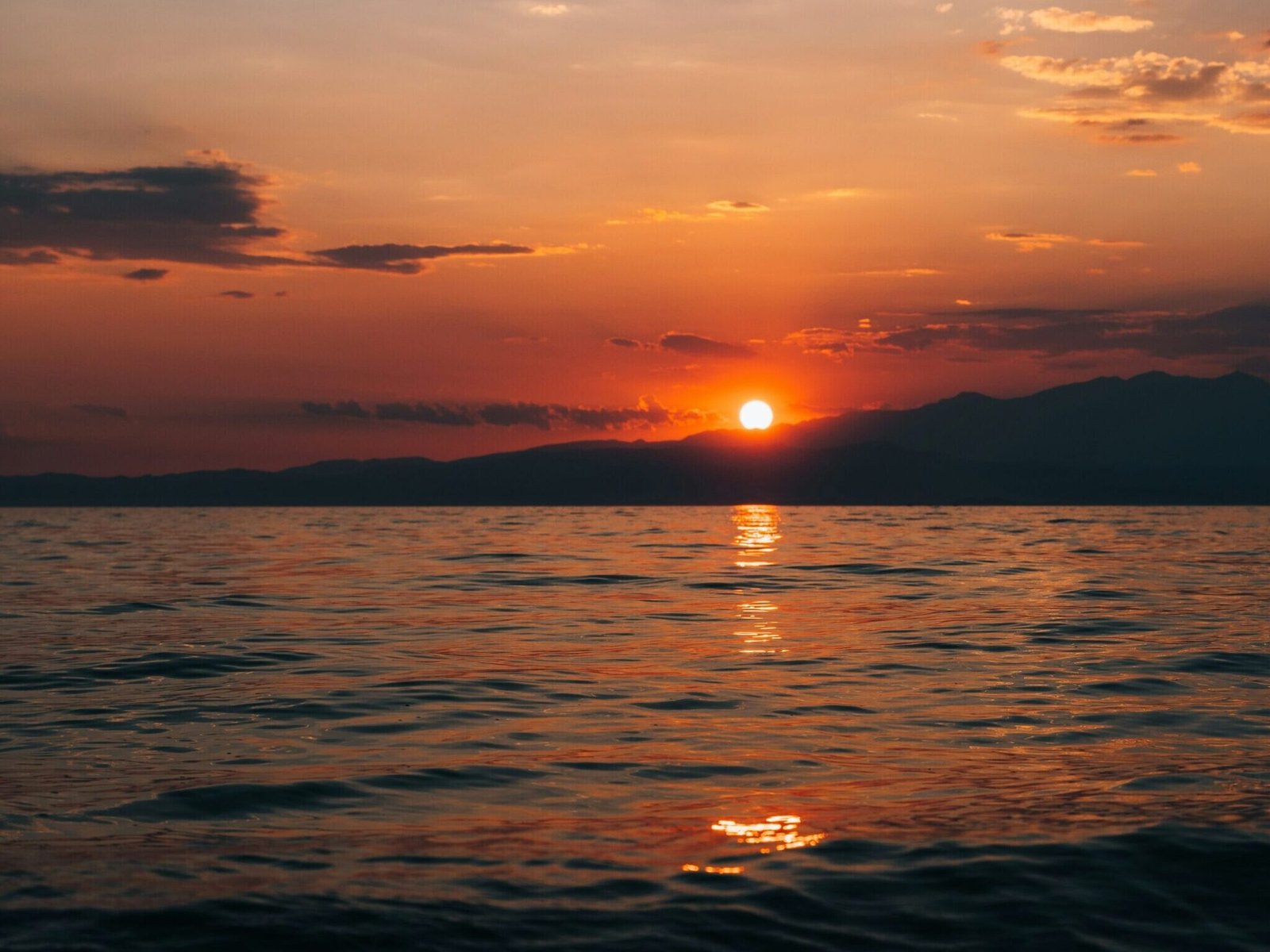 Sunrise Viewing in a Peaceful Surrounding